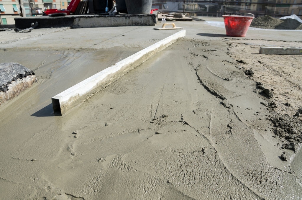 Жидкая водонепроницаемая строительная цементно-песчаная смесь ЦПС