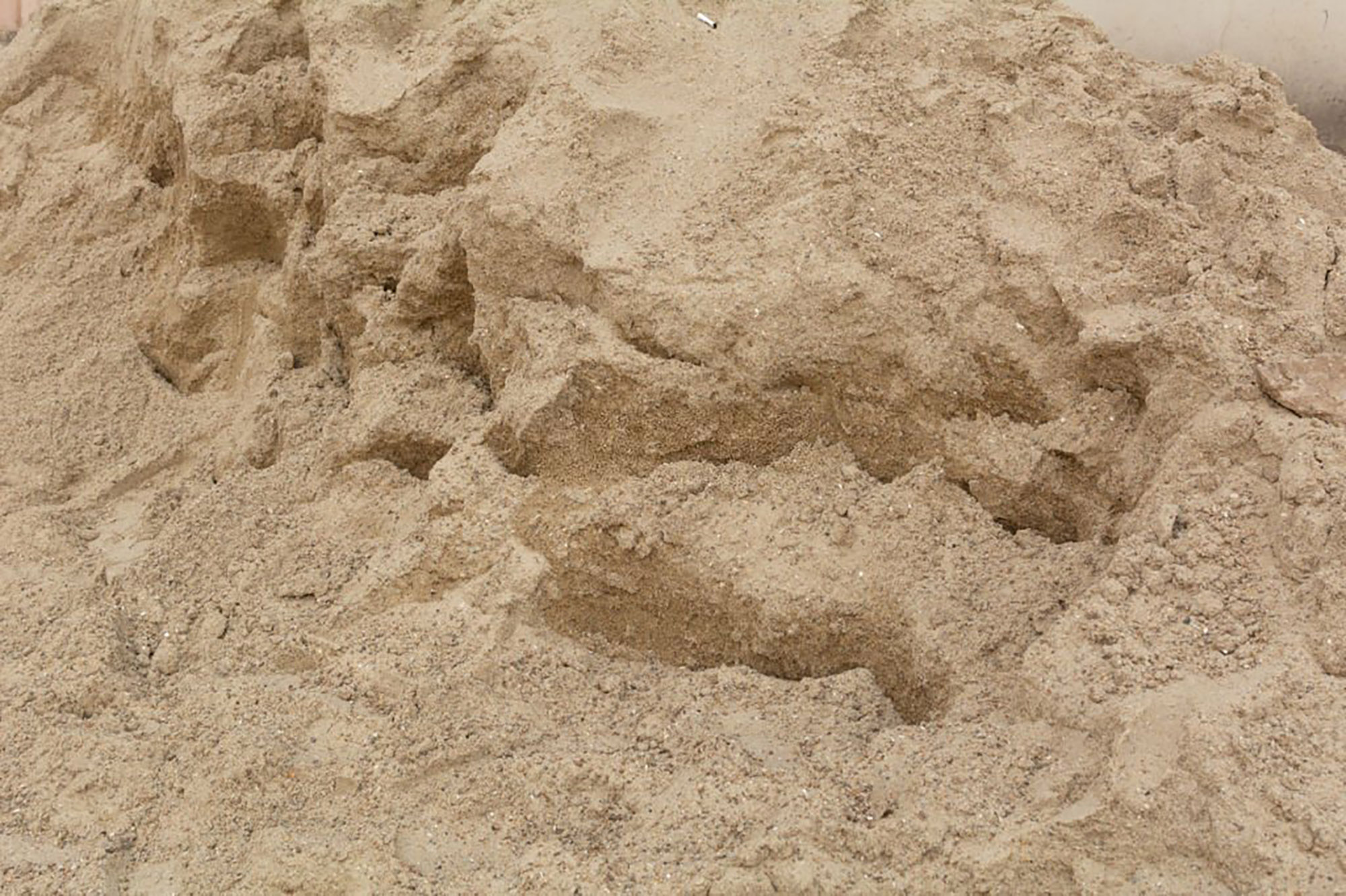 песок навалом